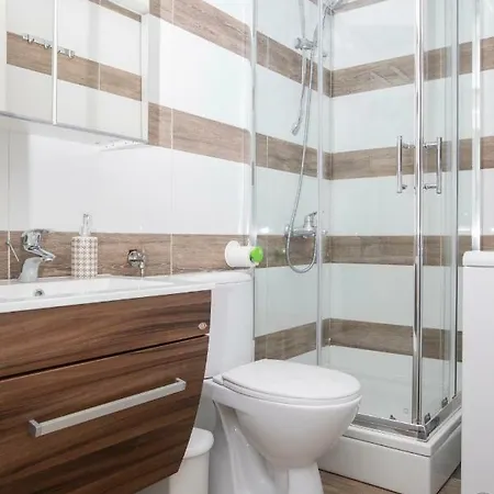 Apartments Stara Baska