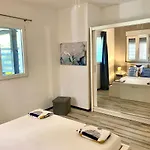 Apartments Stara Baska *