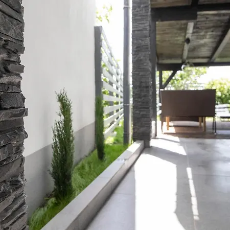 Apartments Stara Baska Lejlighed