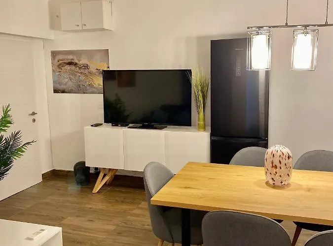 Apartments Stara Baska *