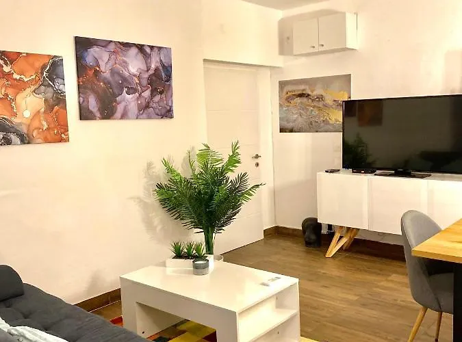 Apartments Stara Baska アパート
