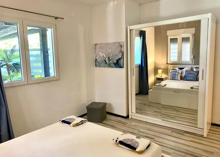 Apartments Stara Baska *