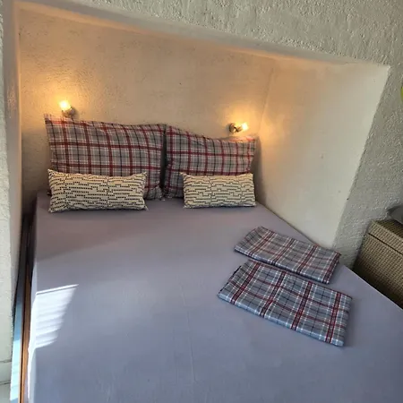 Apartments Stara Baska Lejlighed Stara Baška